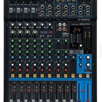 Mixer  Yamaha 12 canali