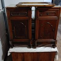 Comodini fine 800 primi 900