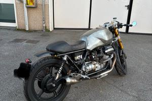 Moto guzzi café racer