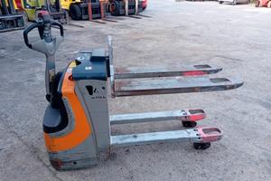 Transpallet elettrico still doppia alzata