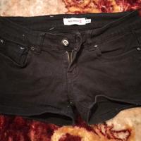 Mini short in jeans nero. Taglia M