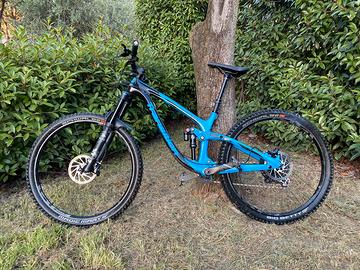 MTB enduro Transition Sentinel Carbon X01