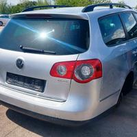 Ricambi VW Passat Variant 2.0 TDI DSG del 2008
