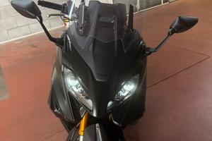 YAMAHA TMAX 560 TECH MAX
