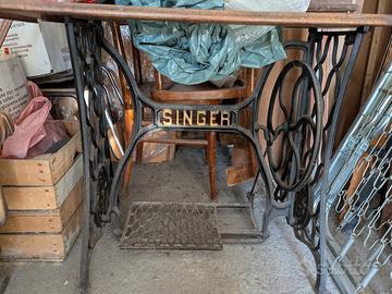 Singer mobiletto 