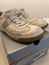 👟 PRADA Nevada Vintage Sneakers – Bianco & Argento