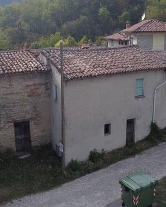 Rustico / Casale di 160 m² con 3 locali a Val di N