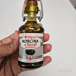 Mignon miniature grappa Nocina