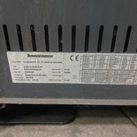 Carica batterie per muletto