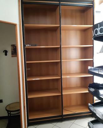 SCAFFALI ARREDAMENTO NEGOZIO