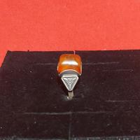 anello in ambra e argento 