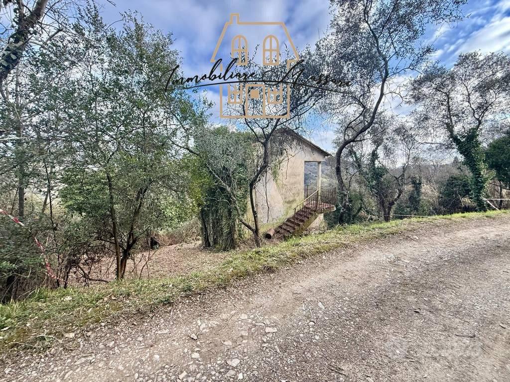 Rustico / Casale di 80 m² con 3 locali e box auto - Vista 5