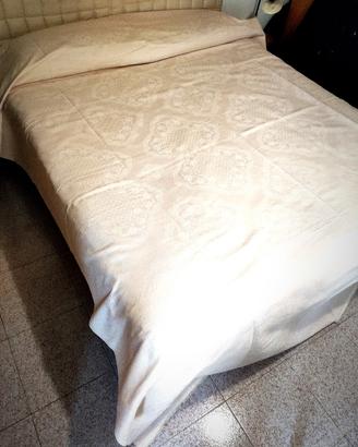 Copriletto Matrimoniale Vintage beige
