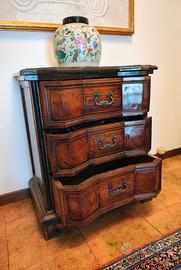 Cassettiera antica 800