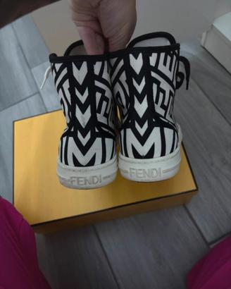 Scarpette fendi