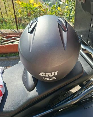 Casco jet givi 