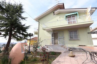 CASA INDIPENDENTE A CITTÀ SANT'ANGELO