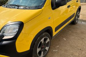Fiat panda cross 1.0 hybrid