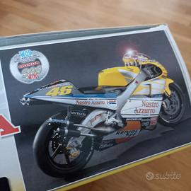Italeri Honda Nsr 500 Valentino Rossi 