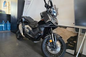 HONDA X-ADV 750 DCT Abs my25