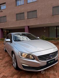 Volvo V60 D3 Momentum