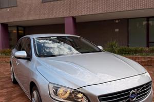 Volvo V60 D3 Momentum