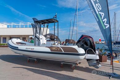 Gommone Master 630 fishing