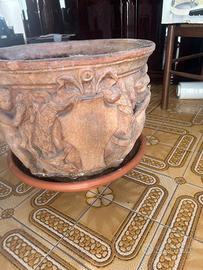 Vaso in terracotta decorato