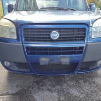 Paraurti anteriore FIAT DOBLO del 2006