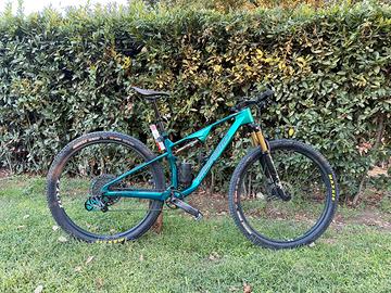 Megamo Track R120