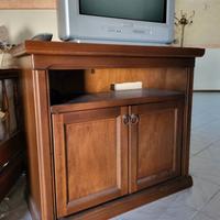 Mobiletto in legno