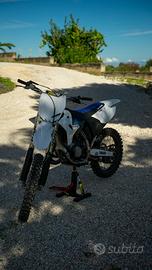 Yz 144 Cross