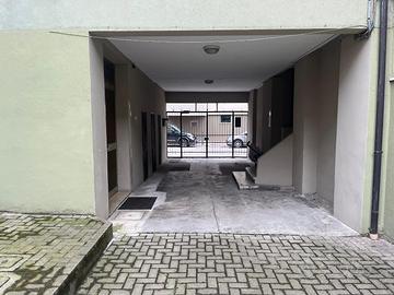 CHIRIGNAGO garage di 21 MQ in zona centrale S810