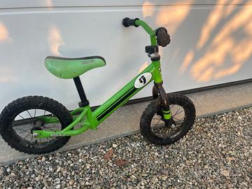 Bici bimbo senza pedali