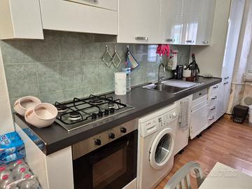 cucina laccata bianca+lavatrice