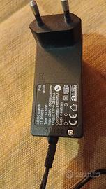 Alimentatore 12V 2.5A