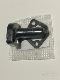 Supporto pompa benzina lada niva 1.6