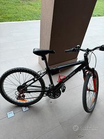 Bici Mtb Rockrider bambino 9-12 anni 24 pollici