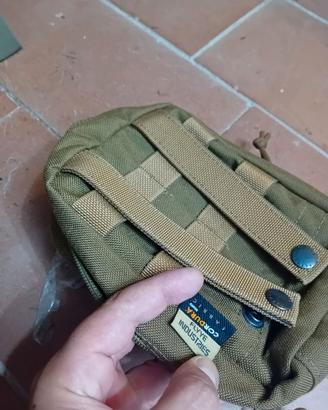 Pouch tattico MOLLE Flyye Industries coyote brown