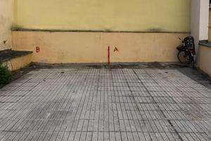 Posto auto scoperto-centro-piazza garibaldi