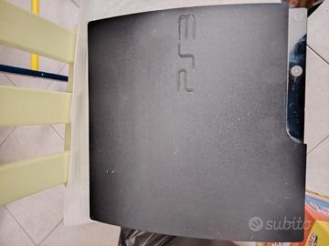 Ps3 + 2 joystick + cavi+12 giochi 