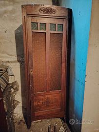 vecchio armadio da restaurare 