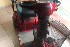 Scooter elettrico per anziani/disabili