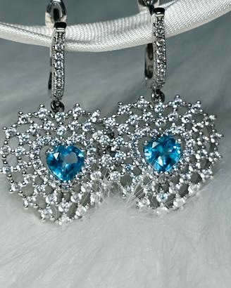 Orecchini pendenti con cristalli blu e bianchi