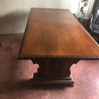 Scrivania d’antiquariato