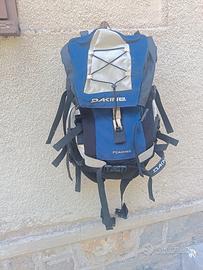 Dakine Poacher