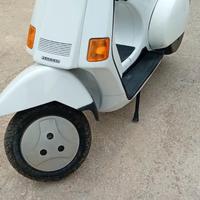 Vespa Cosa 125