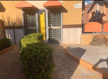 Locale commerciale in zona castelverde