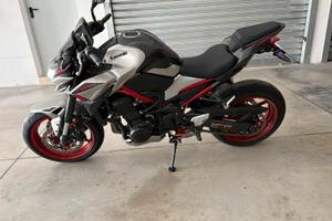 Kawasaki Z900 anno marzo 2024, cavalli 125