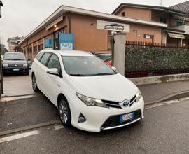 Toyota Auris 1.8 HYBRID *LOUNGE